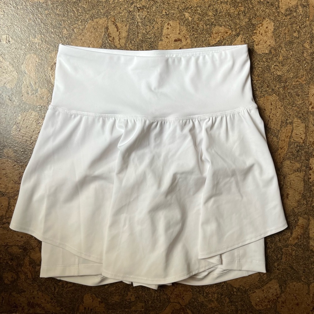 NWOT OLD NAVY TENNIS SKORT